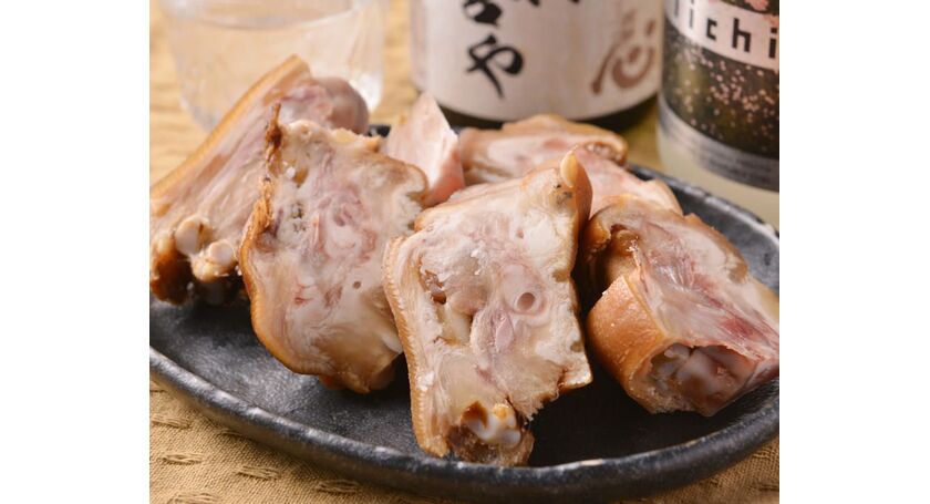 池袋西口焼肉　豚足