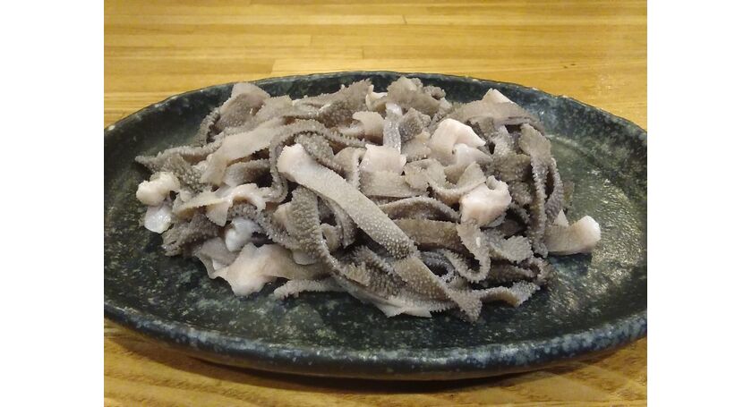 池袋西口焼肉　センマイ刺