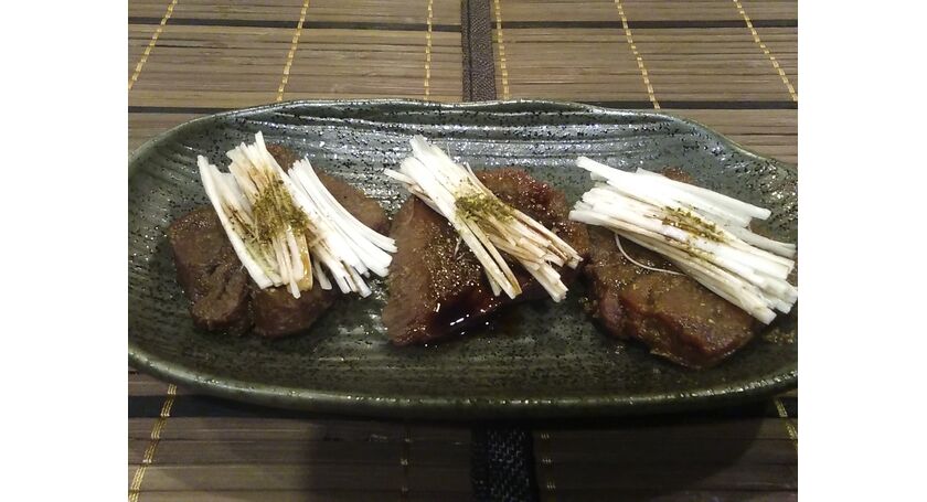 焼肉　ねぎ煮タン